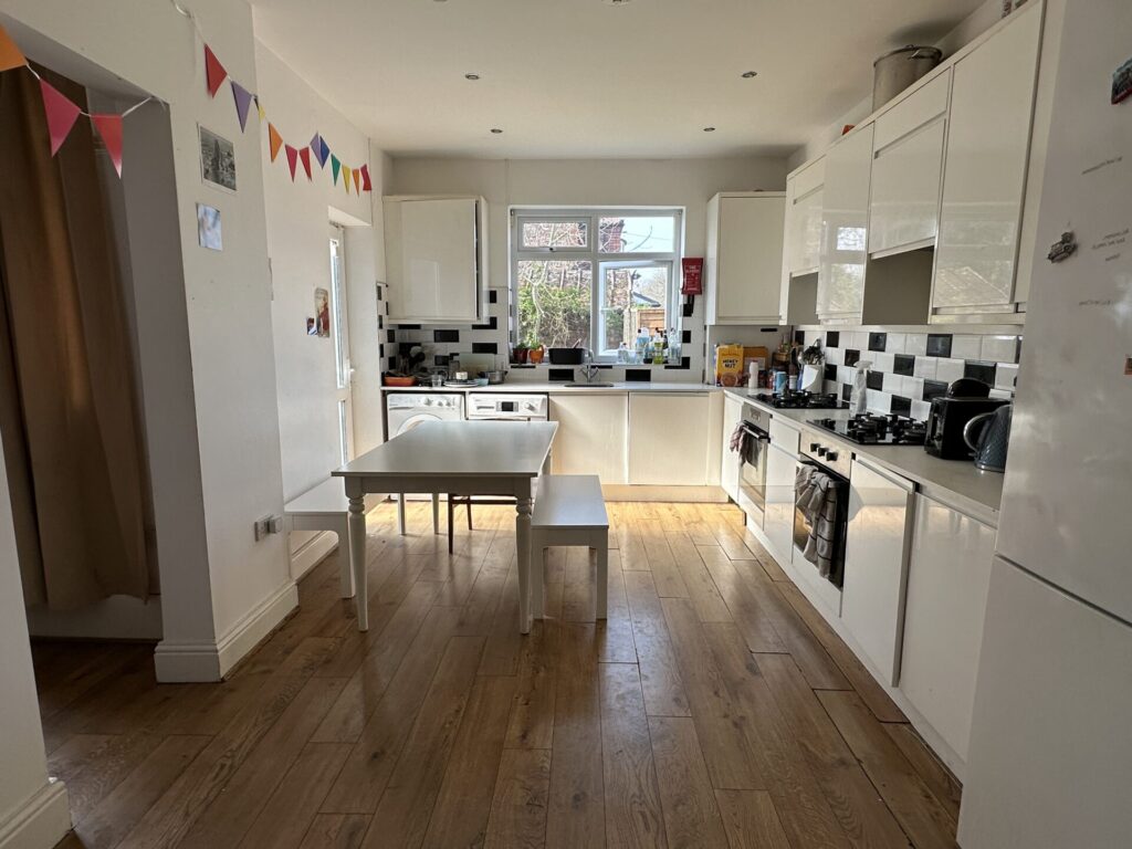 Wellington Road - Fallowfield - £179 PPPW