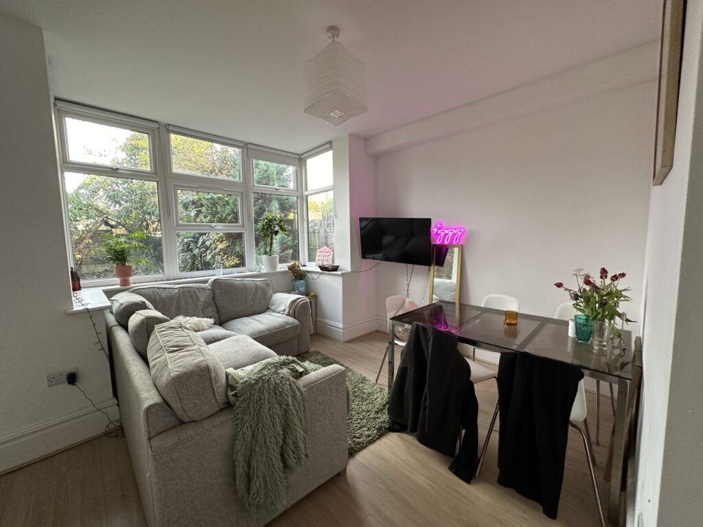 Mauldeth Road West - Withington - £175 PPPW